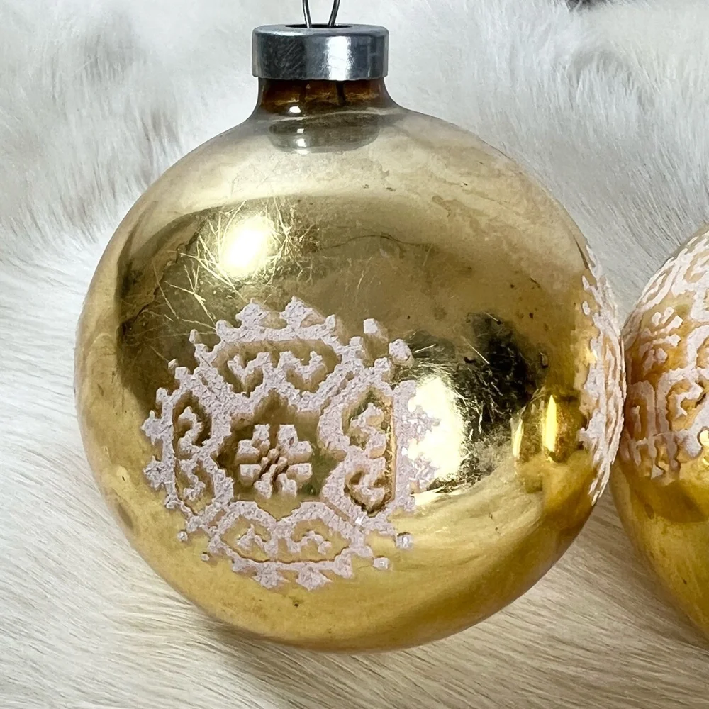Lot of 3 Vintage Christmas Ornament USA White Mica Stencil Gold‎ holidays